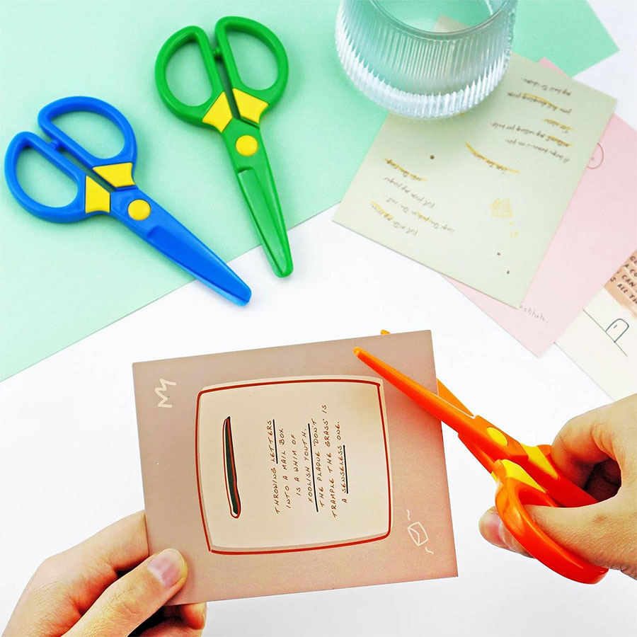 Plastic Safety Scissors Blunt  - огляд і ціна Art Craft For Preschool